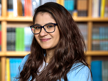 Stephanie Zakhnoun