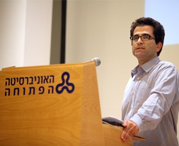 ד"ר אורן סופר, תקשורת