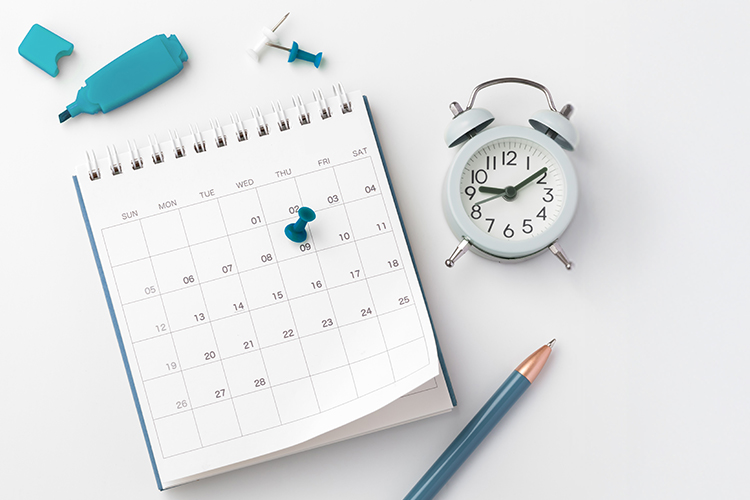 לוח מועדים וחגים 