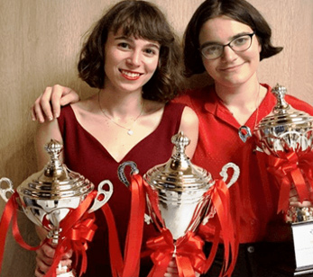 הסטודנטיות הדר ומאיה זכו באליפות העולם בדיביייט