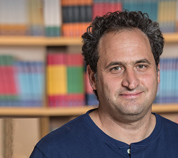 קולטנים מחושמלים וזבובים לומדים